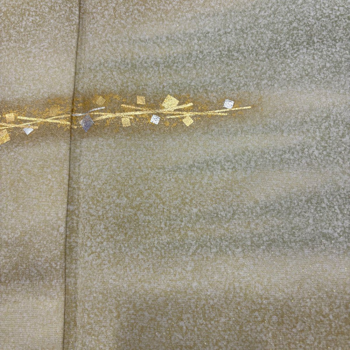 付下 身長151.5cm 袖長68cm L 雙層 堀省平 落款あり 霞 金金箔散佈 漸層 金銀彩 淺綠 純蠶絲 名品級 一個紋