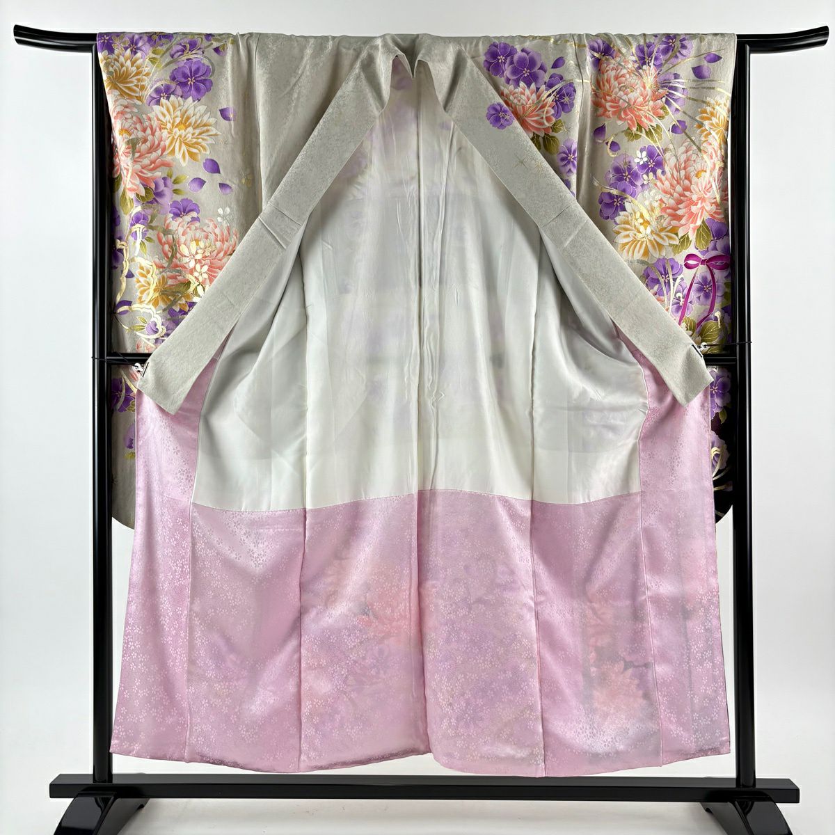 振袖禮服 身長154cm 袖長66cm M 雙層 菊花 草花紋紋 金銀彩 銀通し 灰 純蠶絲 名品級
