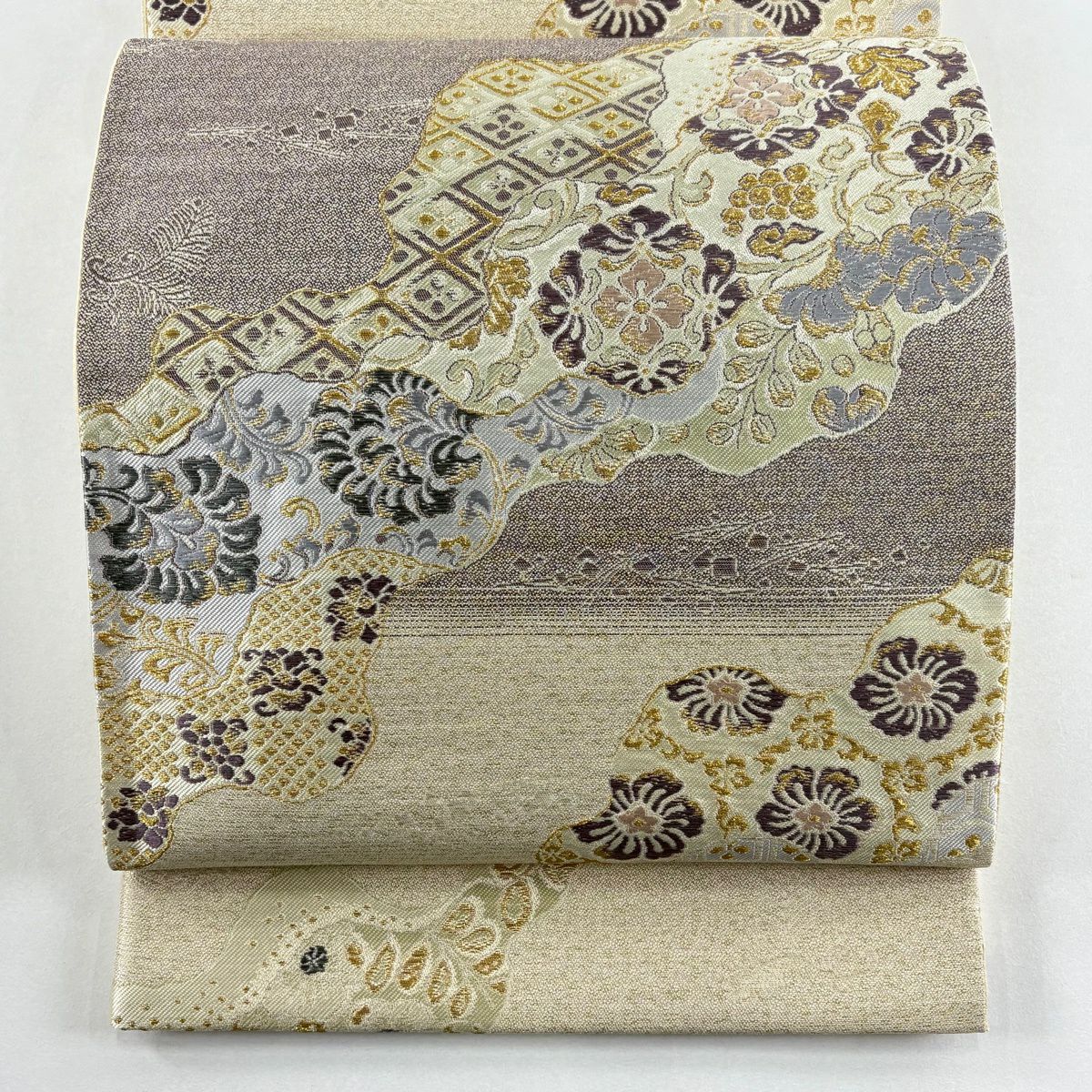 【美品】 袋帶 名品級 道長 草花紋 花菱 金絲 米色 六通 純蠶絲