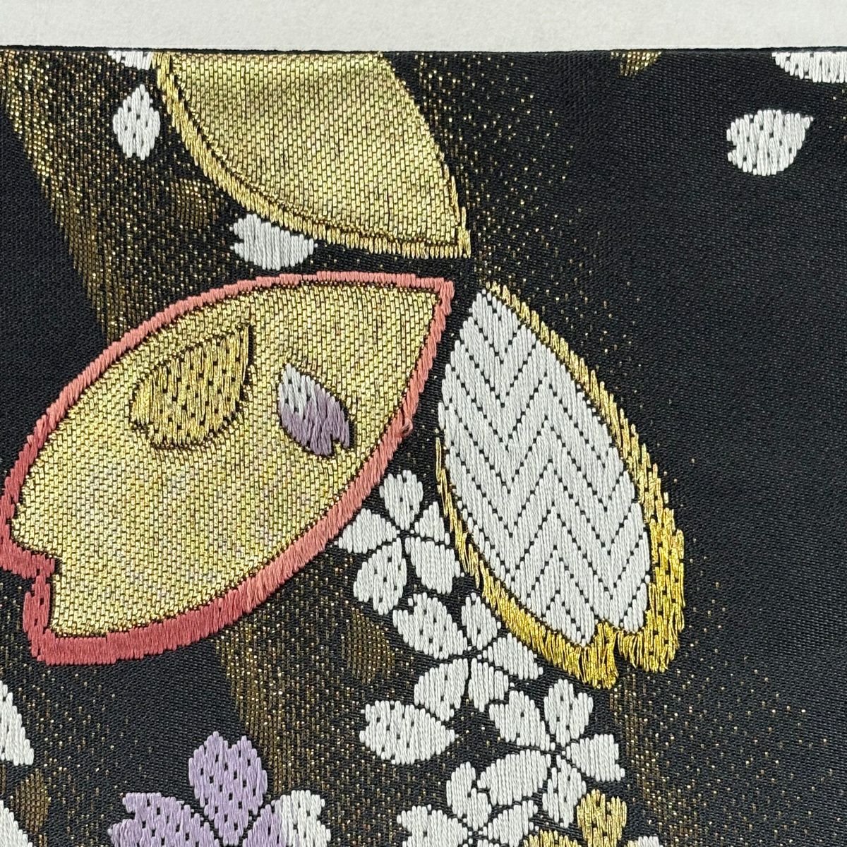 【美品】 袋帶 名品級 振袖禮服禮服用 櫻花 櫻花花瓣 金絲 刺繡 灰色 六通 純蠶絲