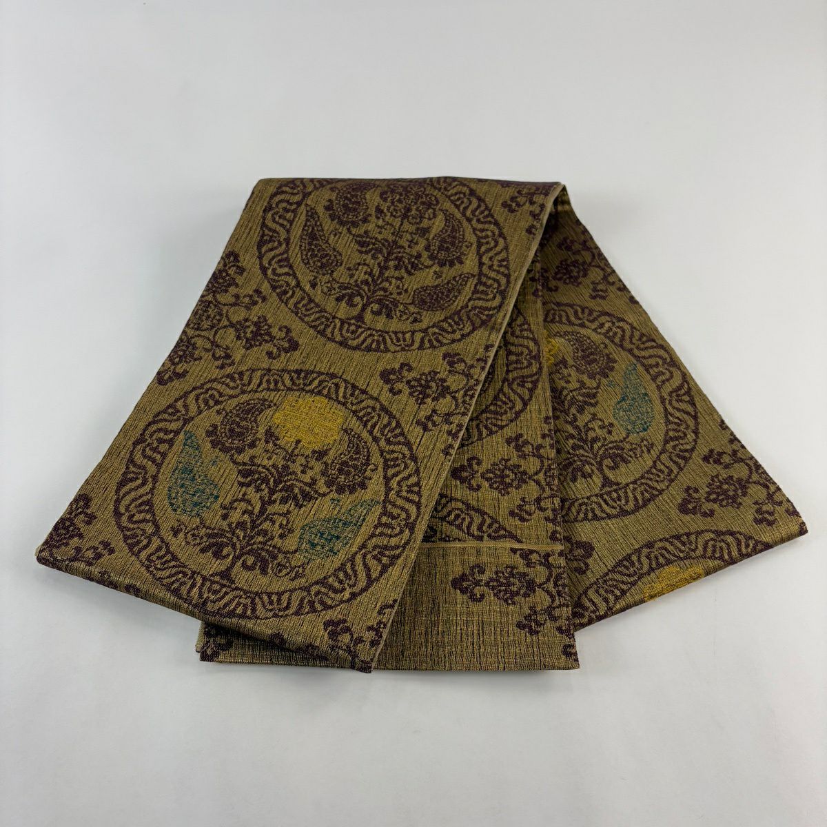 【美品】 袋帶 名品級 落款あり 上品裂 草花紋 花唐草紋 金糸 金茶 お太鼓柄 純蠶絲