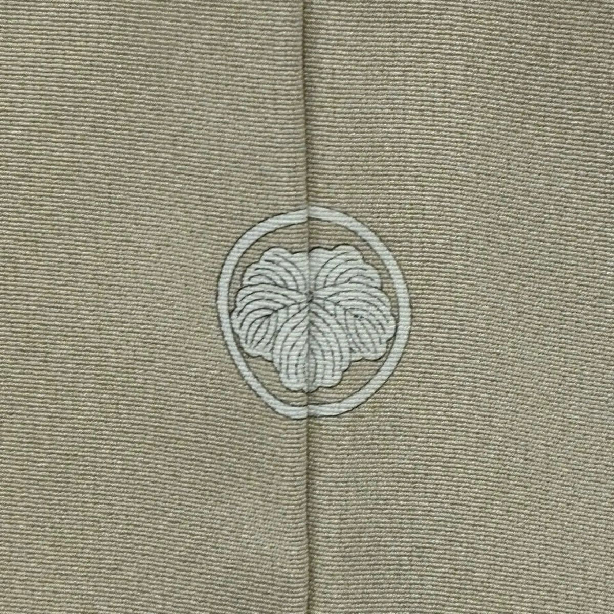 色留袖禮服 身長160cm 袖長67cm M 雙層 華紋 梅花 金絲 金銀彩 米色 純蠶絲 秀品級 一個紋