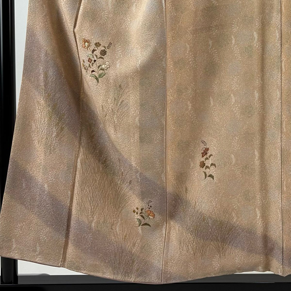 付下 身長155.5cm 袖長63cm S 雙層 草花紋紋 刺繡 金彩裝飾 粉米色 純蠶絲 優品級