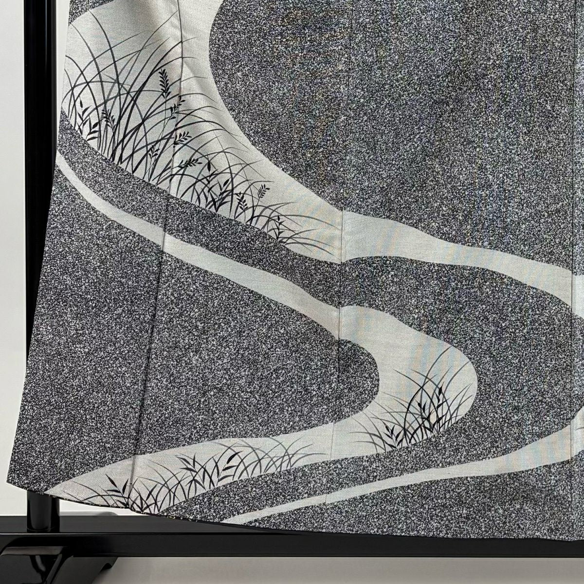 【美品】訪問服 身長157.5cm 袖長65.5cm M 雙層 紬織織 落款あり 草花紋紋 黑灰 純蠶絲 秀品級
