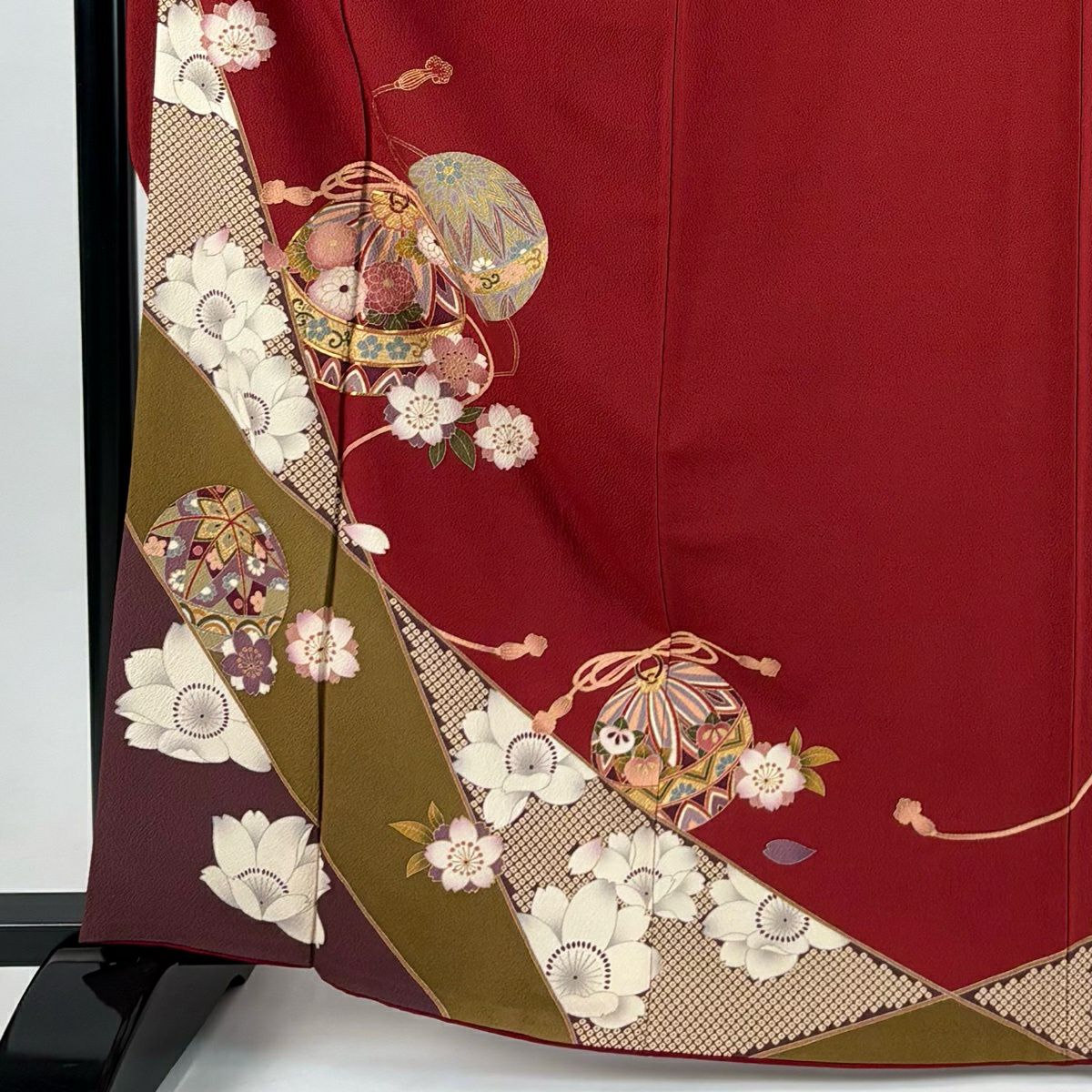振袖禮服 身長166cm 袖長65.5cm M 雙層 鞠 櫻花 金絲 金銀彩 深紅 純蠶絲 優品級