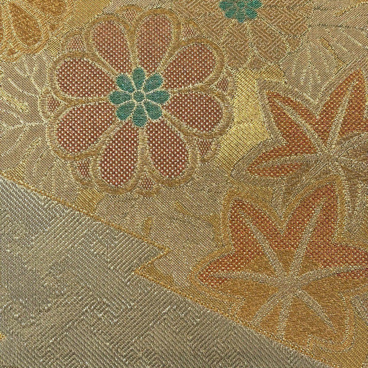 【美品】 袋帶 秀品級 松樹皮菱 草花紋 金糸 金金箔 金 六通 純蠶絲