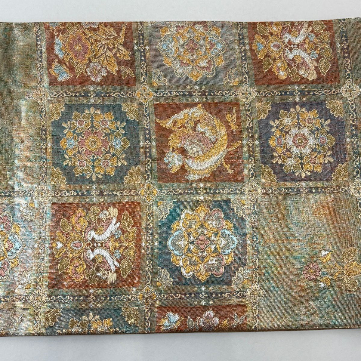 【美品】 袋帶 秀品級 格天井 華紋 金絲 金金箔 金色 六通 純蠶絲