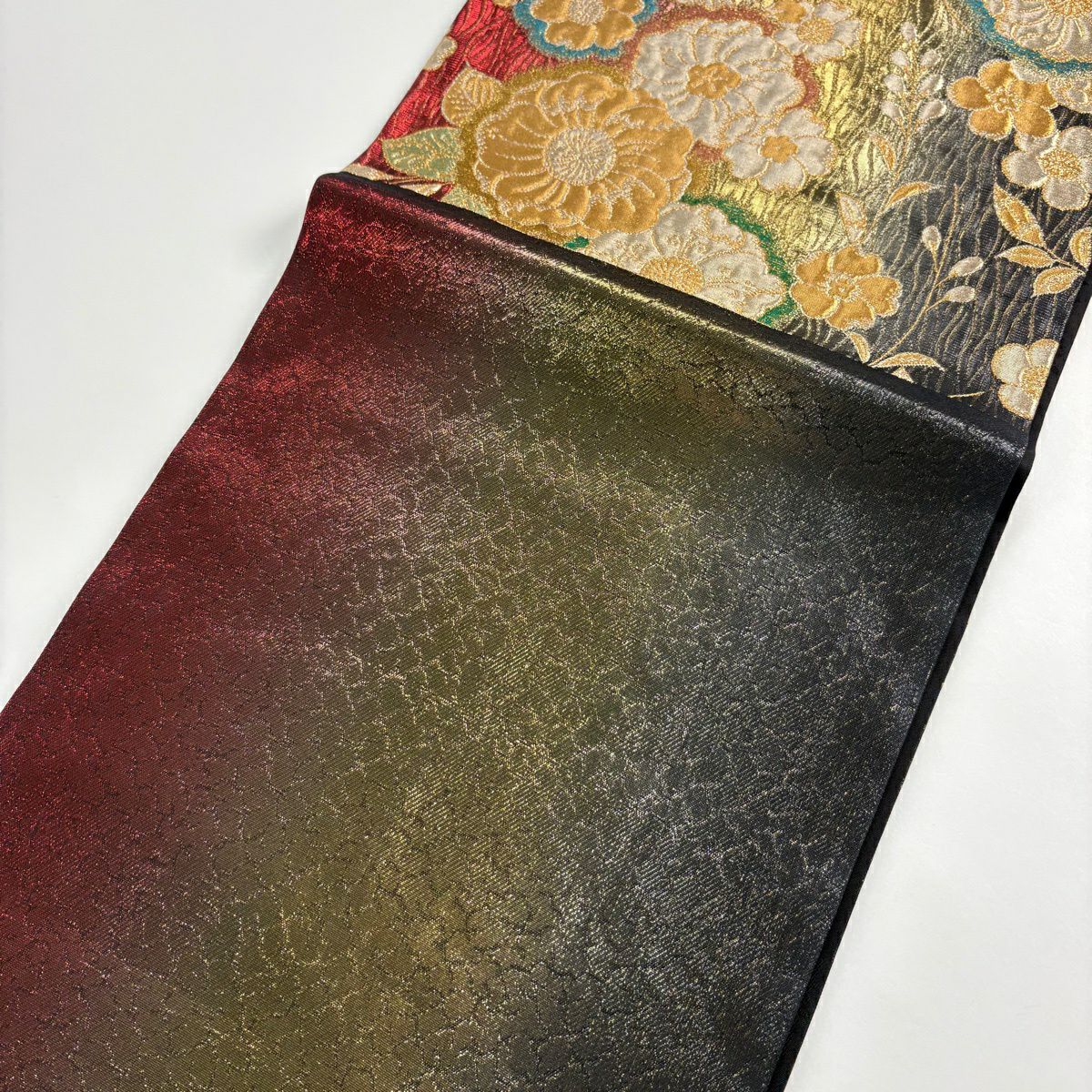 【美品】 袋帶 秀品級 草花紋紋 よろけ縞 金糸 金金箔 金 六通 純蠶絲