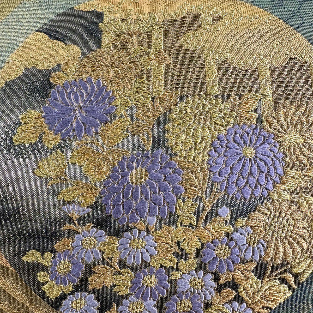【美品】 袋帶 秀品級 圓文 草花紋 金糸 金金箔 鶯色 大鼓圖案 純蠶絲