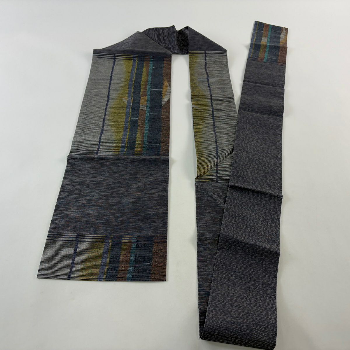【美品】 名古屋帶 秀品級 幾何圖案 銀線 金銀彩 紫 純蠶絲