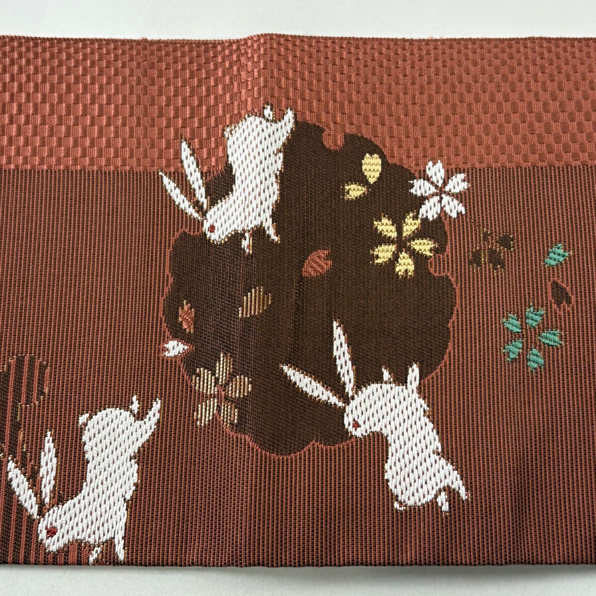 名古屋帶 優品級 兔子 櫻花 金金箔 刺繡 小豆色 純蠶絲