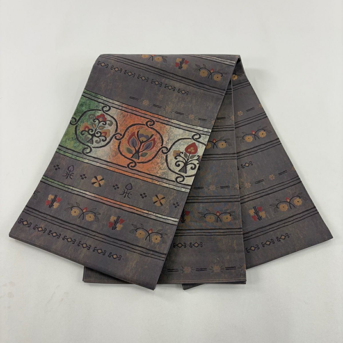 【美品】 袋帶 秀品級 橫段 草花紋紋 金金箔 灰紫色 お太鼓柄 純蠶絲