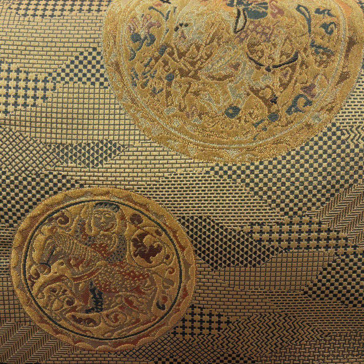 【美品】 袋帶 秀品級 狩獵文 幾何圖案 金絲 金金箔 淺黃土色 六通 純蠶絲
