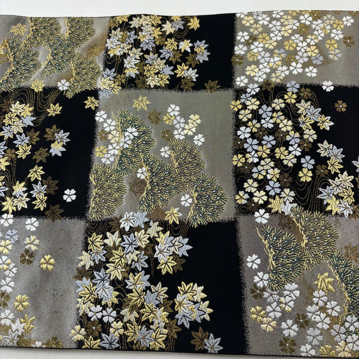 【美品】 袋帶 秀品級 市松樹 笠松樹 金糸 金金箔 黑 六通 純蠶絲