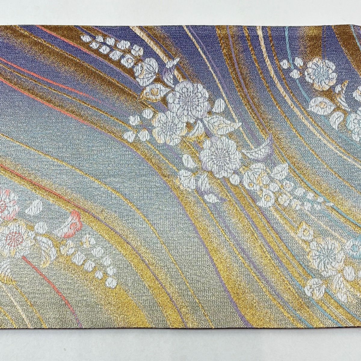 【美品】 袋帶 秀品級 草花紋紋 よろけ縞 金銀彩 金金箔 灰紫 六通 純蠶絲