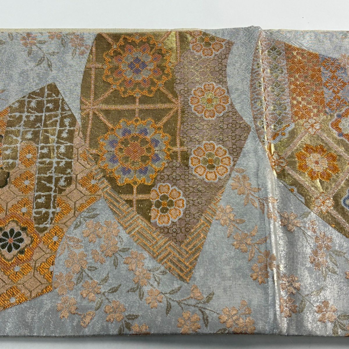 【美品】 袋帶 秀品級 華紋 扇子面 金絲 金金箔 銀 六通 純蠶絲