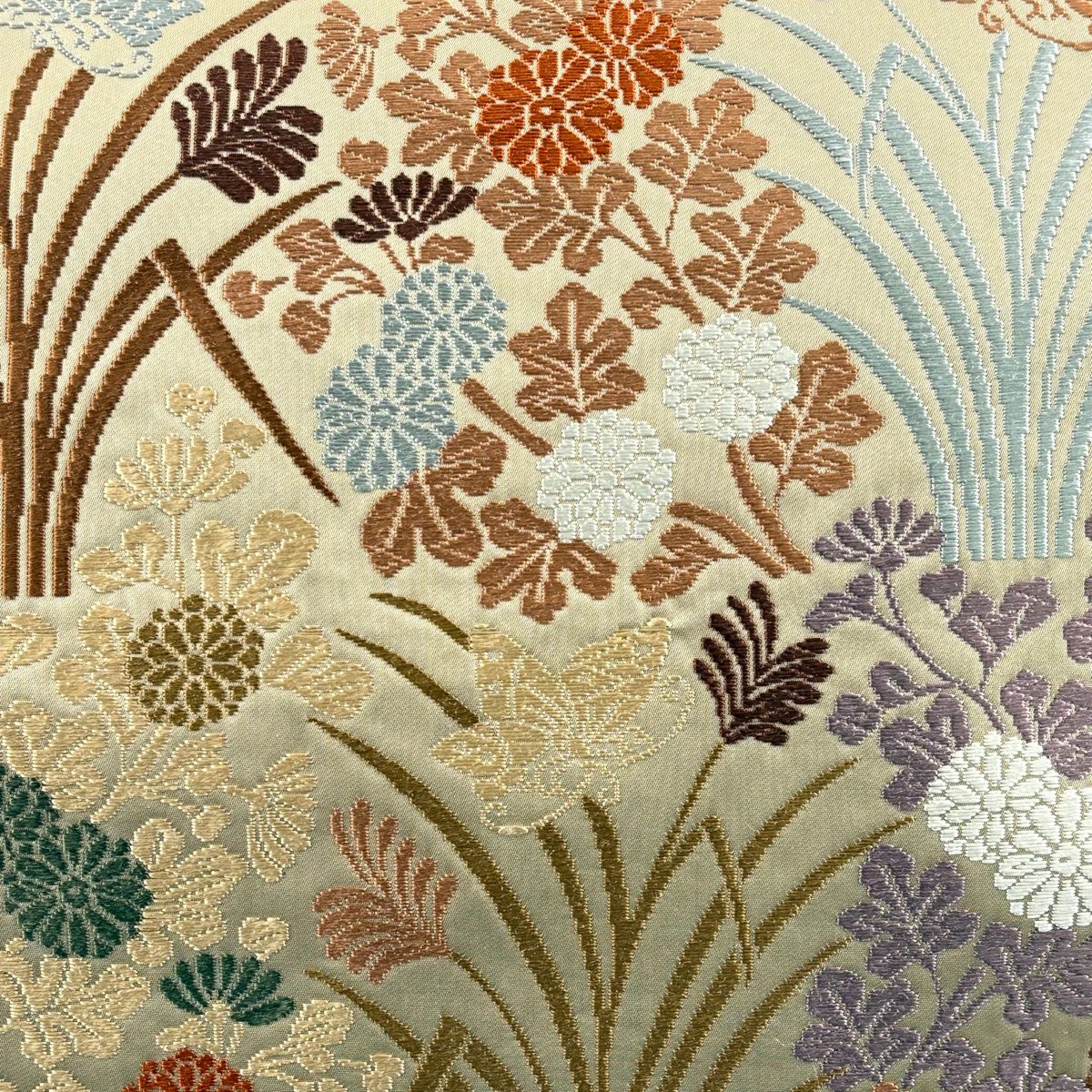 【美品】 袋帶 秀品級 草花紋紋 蝶刺繡 灰茶 六通 純蠶絲