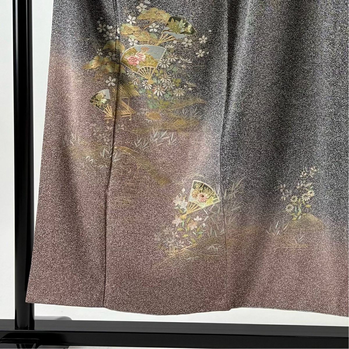 付下 身長152.5cm 袖長62.5cm S 雙層 扇子 草花紋紋 刺繡 金彩裝飾 黑灰 純蠶絲 秀品級