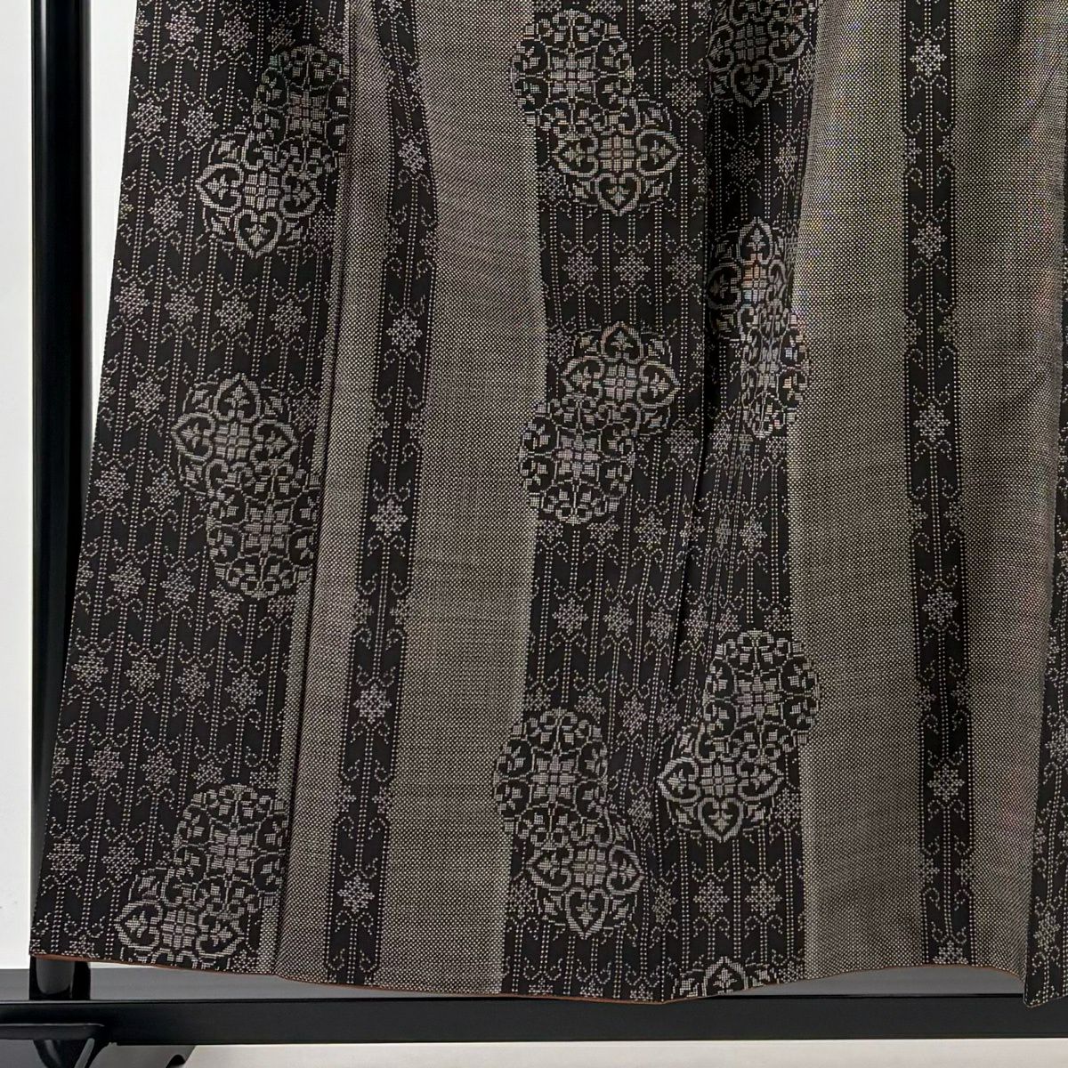 【美品】 紬織 身長157cm 袖長62.5cm S 雙層 華紋 縱條 焦茶 純蠶絲 秀品級