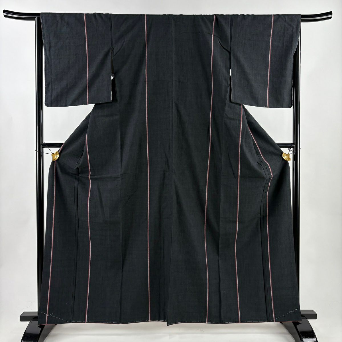 【美品】結城紬織 身長163cm 袖長67cm M 雙層 本場結城紬織 奥順 證書齊全 縱條紋 墨色 純蠶絲 逸品級