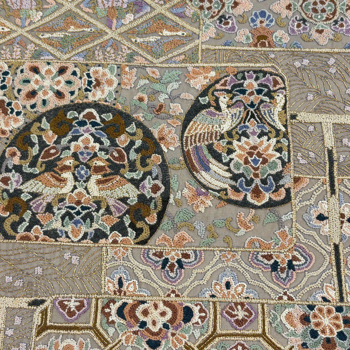 袋帶 逸品級 向鳥 草花紋 相良刺繡 金絲 灰茶 大鼓圖案 純蠶絲