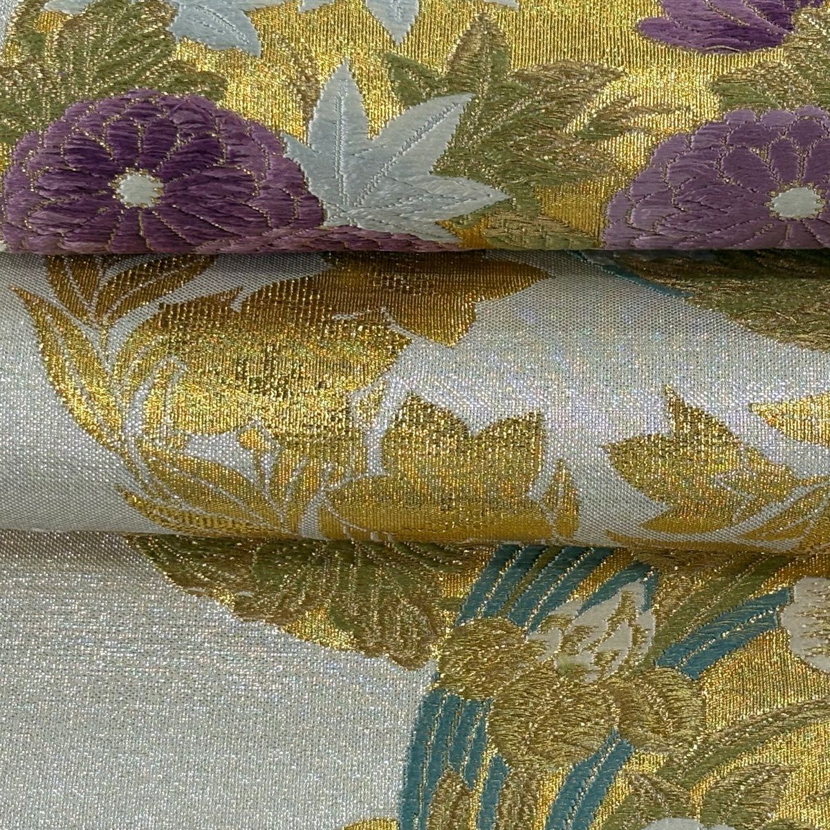 【美品】 袋帶 逸品級 じゅらく 落款あり 帝王紫 花丸紋 牡丹 金絲 金金箔 銀色 大鼓圖案 純蠶絲