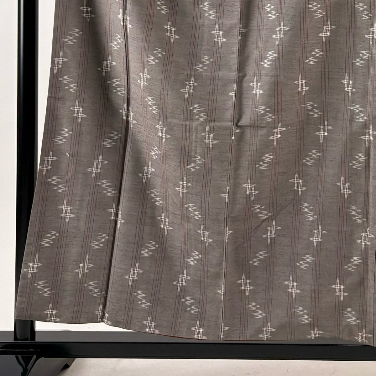 【美品】 紬織 身長158cm 袖長62cm S 雙層 琉球絣 縱條 燕 灰色 純蠶絲 逸品級
