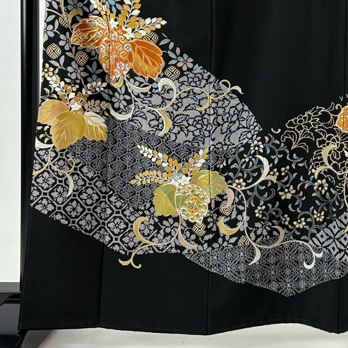 黑留袖禮服 身長154cm 袖長63cm S 雙層 千總 有落款 桐 蜀江文 金絲 金銀彩 黑 純蠶絲 逸品級