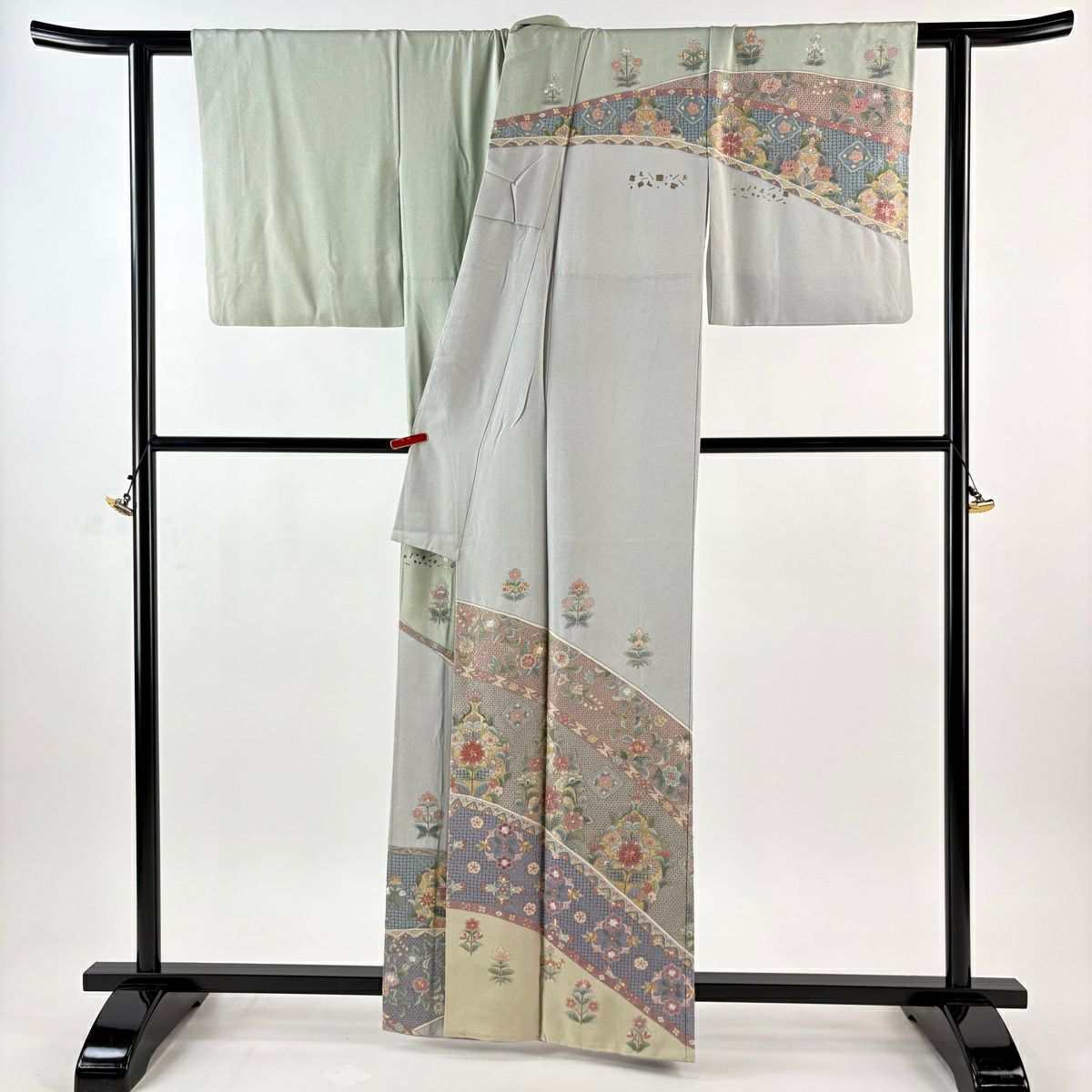 訪問服 身長161.5cm 袖長63cm S 雙層 華紋 草花紋紋 刺繡 金糸 灰綠 純蠶絲 逸品級