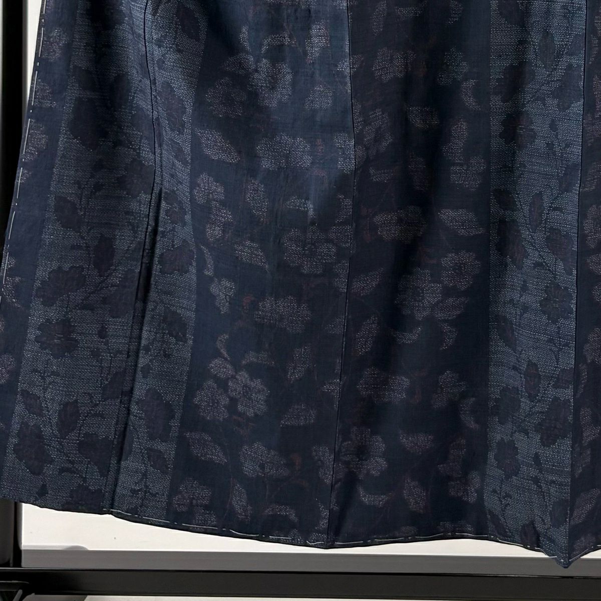 【美品】結城紬織 身長155.5cm 袖長62cm S 雙層 本場結城紬織 證書附帶 草花紋紋 龜甲絣 深藍 純蠶絲 逸品級