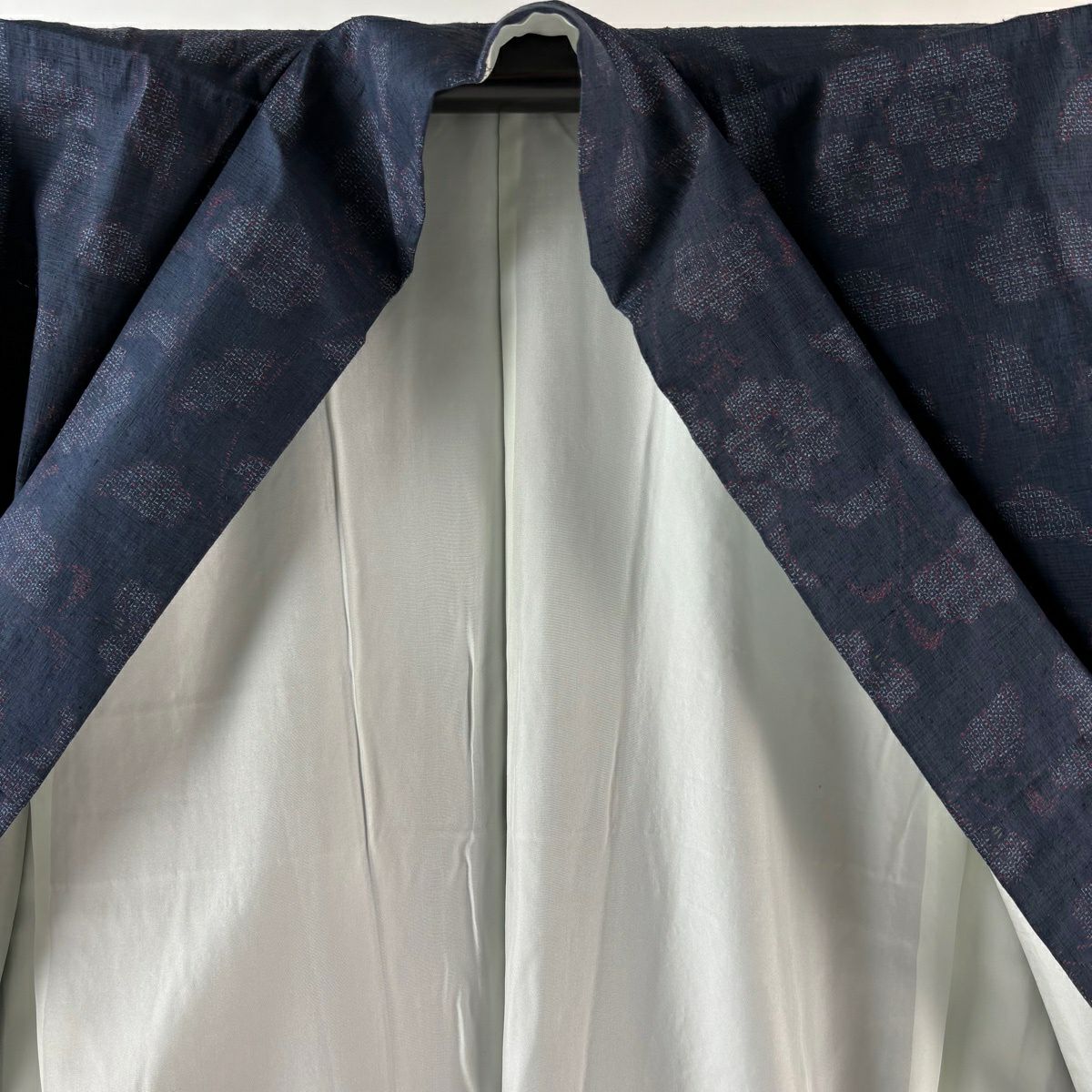 【美品】結城紬織 身長155.5cm 袖長62cm S 雙層 本場結城紬織 證書附帶 草花紋紋 龜甲絣 深藍 純蠶絲 逸品級
