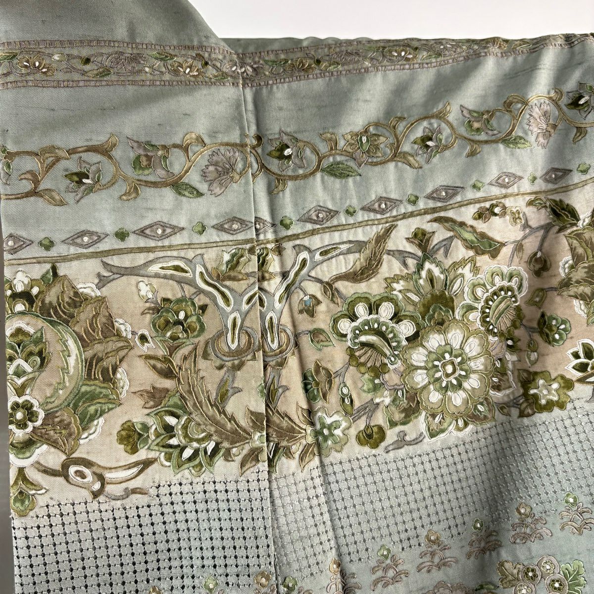【美品】訪問服 身長156cm 袖長63cm S 雙層 草花紋紋 花唐草紋刺繡 漸層 灰綠 純蠶絲 逸品級