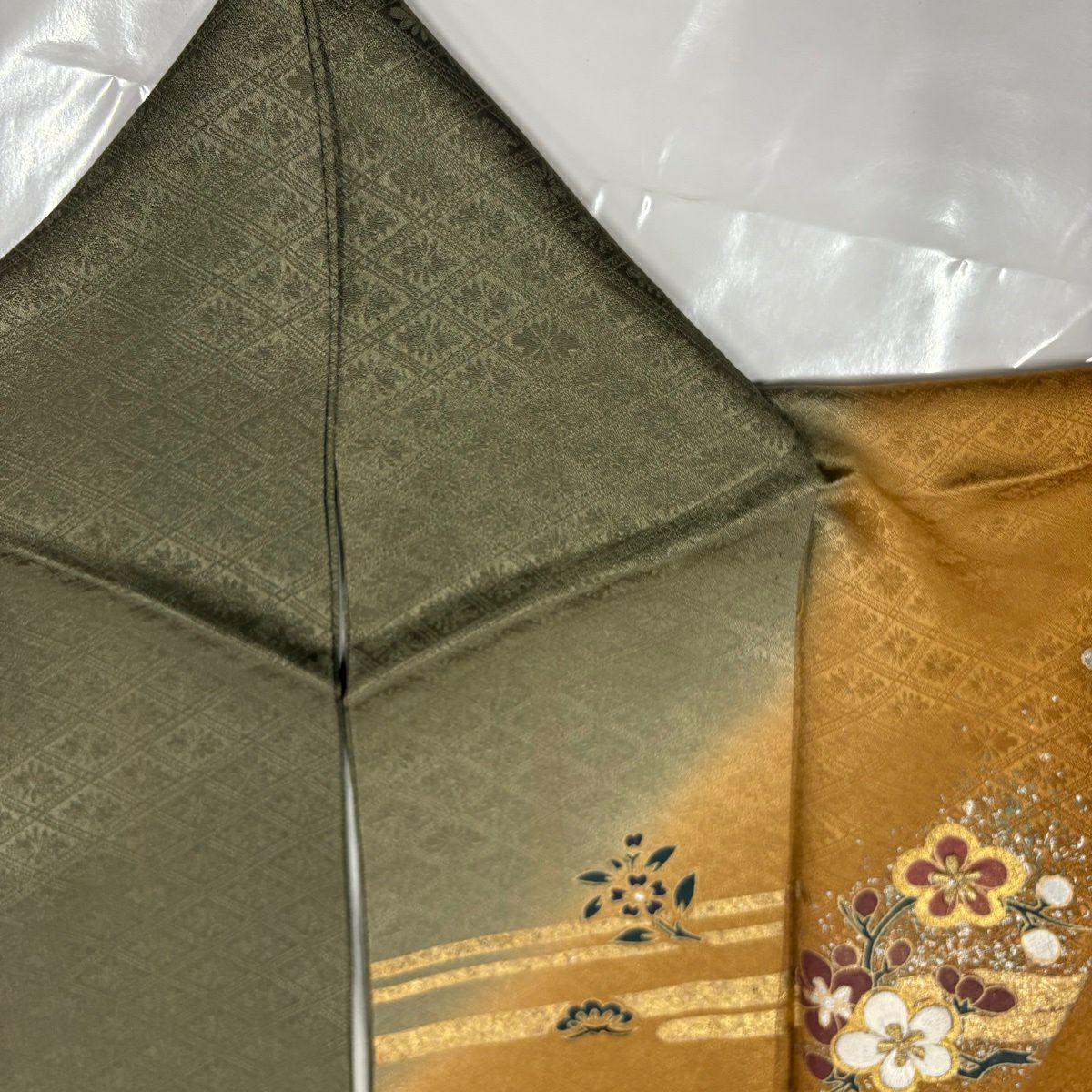 訪問服 身長154cm 袖長64.5cm M 雙層 草花紋紋 霞 刺繡 金銀彩 山吹茶 純蠶絲 秀品級