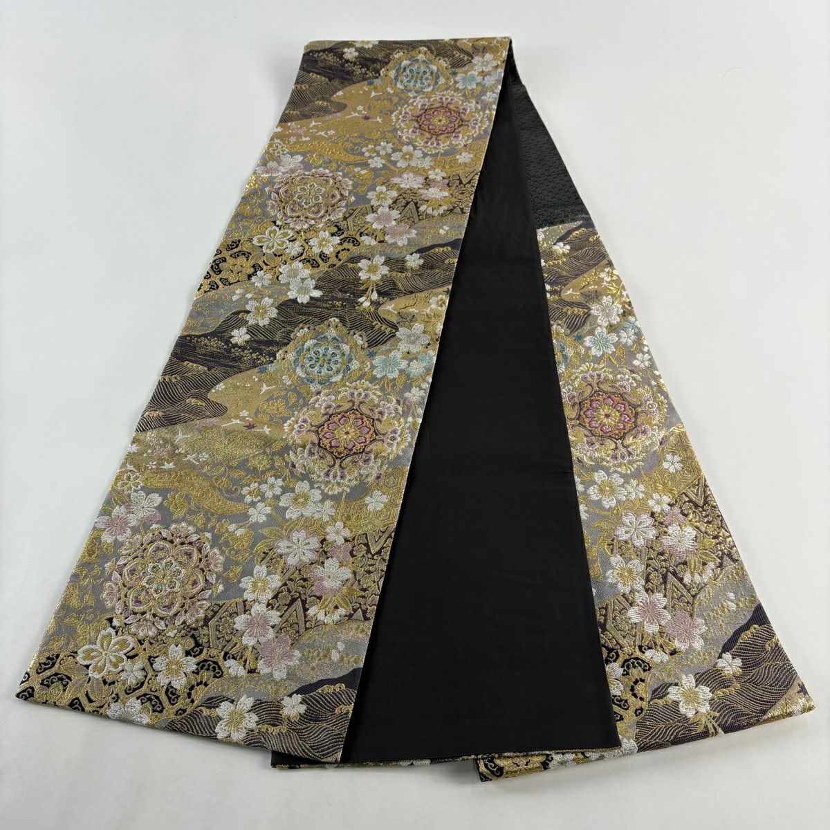 【美品】 袋帶 秀品級 大和 華紋 櫻花 金金箔 金絲 灰色 六通 純蠶絲