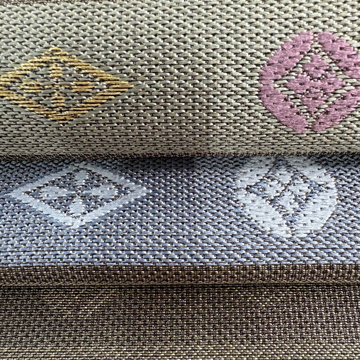 【美品】 名古屋帶 秀品級 七寶紋 菱 金金箔 唐織 茶綠 純蠶絲