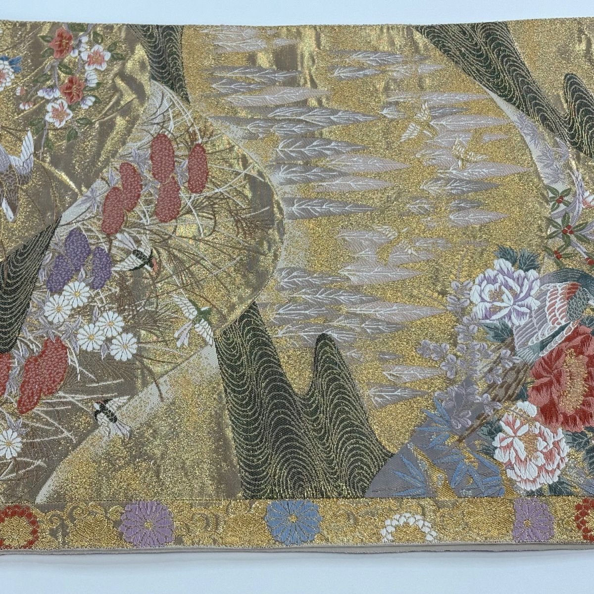【美品】 袋帶 秀品級 花鳥 流水 金金箔 唐織 金色 六通 純蠶絲
