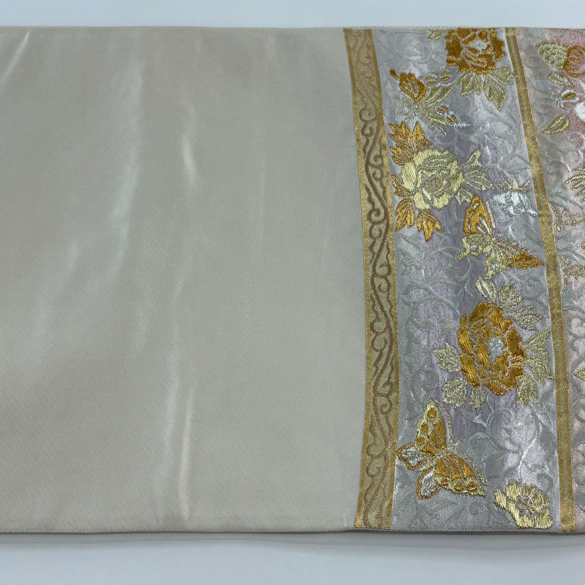 【美品】 袋帶 秀品級 向鳥 花唐草紋 金金箔 米色 六通 純蠶絲