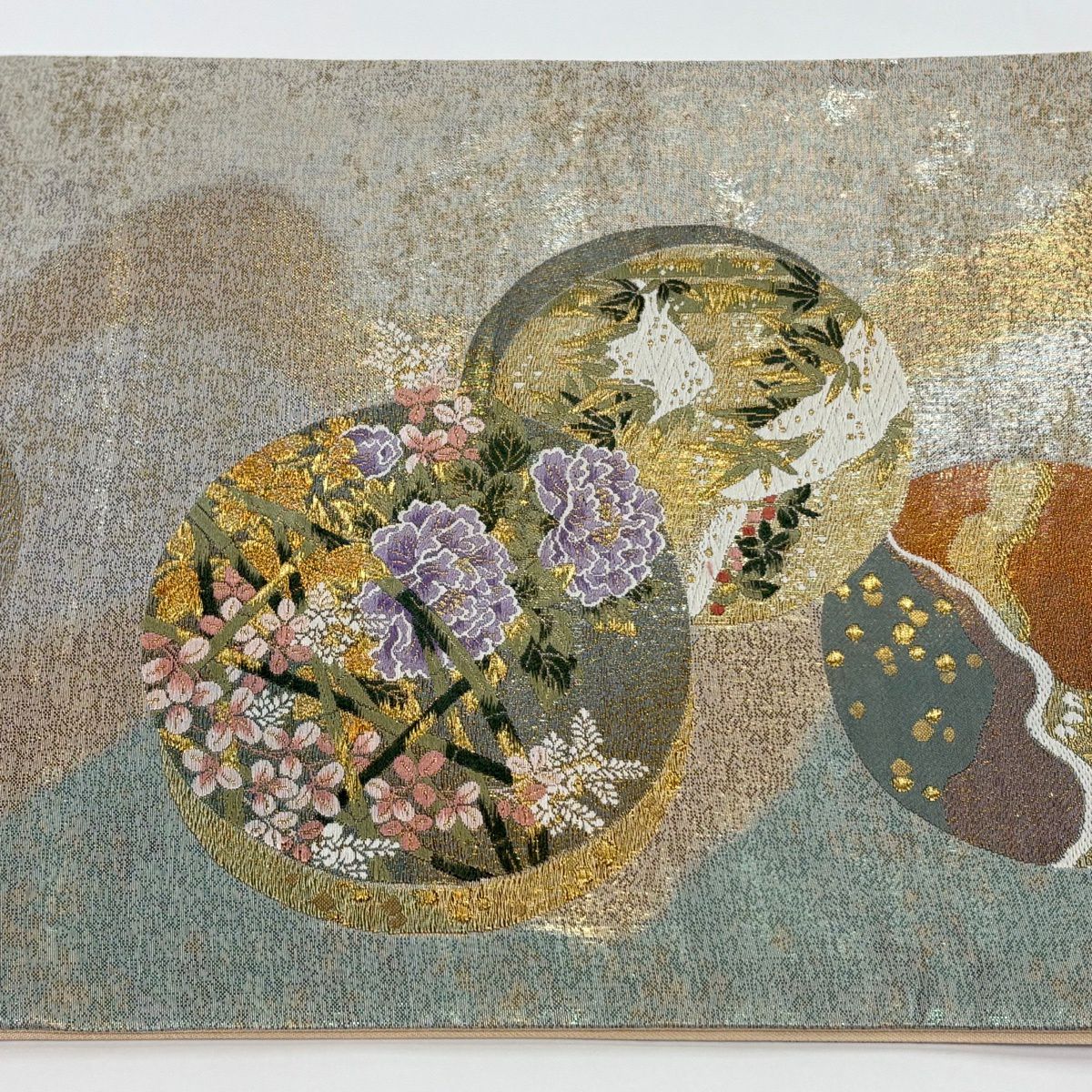 【美品】 袋帶 秀品級 落款あり 草花紋 竹子 唐織 金金箔 薄綠 六通 純蠶絲