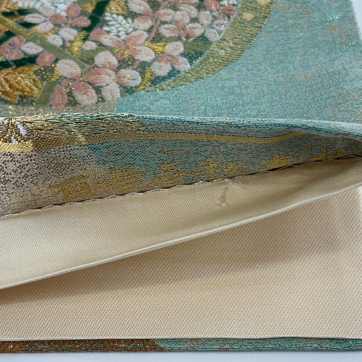 【美品】 袋帶 秀品級 落款あり 草花紋 竹子 唐織 金金箔 薄綠 六通 純蠶絲