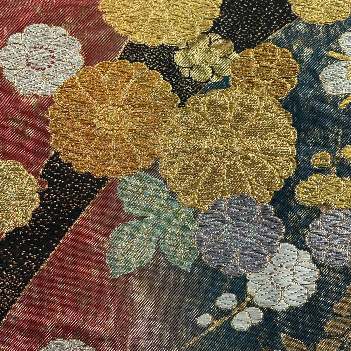 【美品】 袋帶 秀品級 菊花 藤 金金箔 金銀彩 紅 六通 純蠶絲