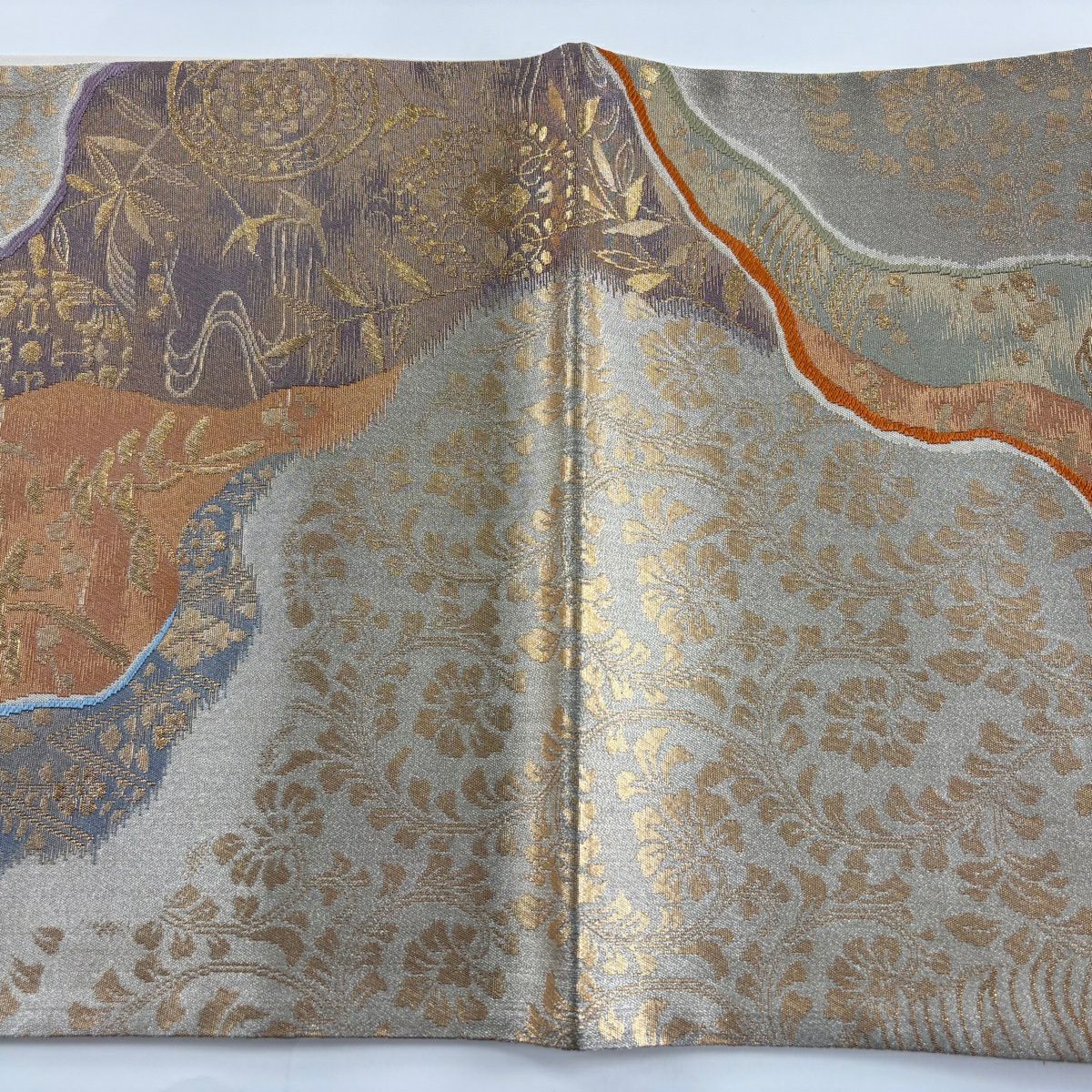 【美品】 袋帶 秀品級 關西仕立 雜長取 松樹 金銀絲 金金箔 銀色 六通 純蠶絲