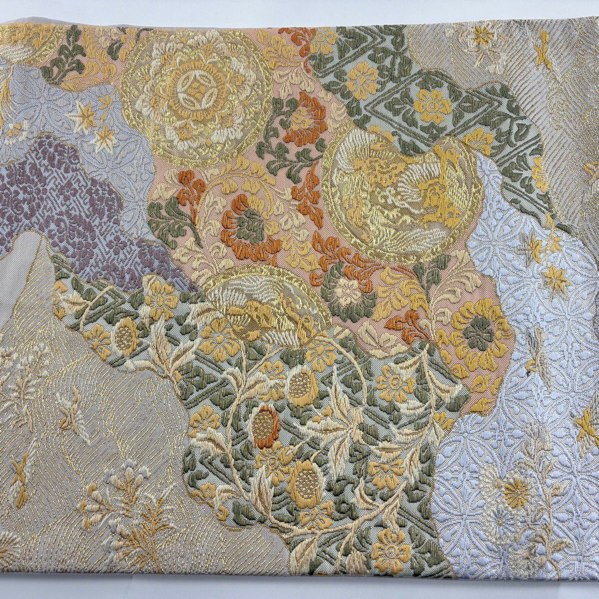 【美品】 袋帶 秀品級 道長取 草花紋 金金箔 金絲 米色 六通 純蠶絲