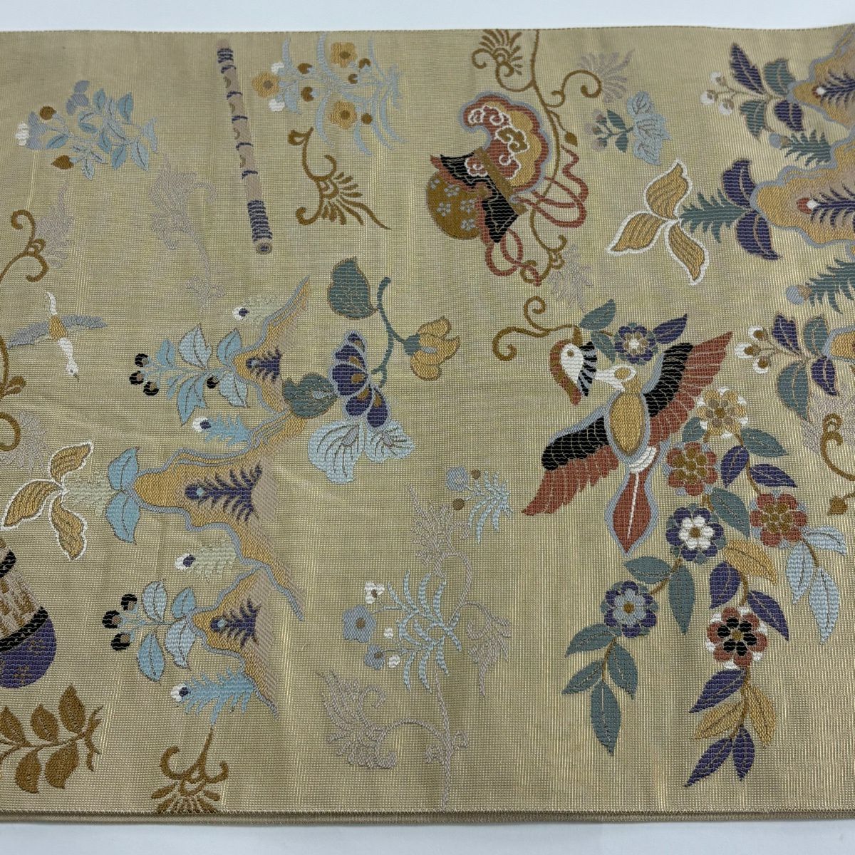 【美品】 袋帶 秀品級 花喰鳥 樂器 金金箔 米色 六通 純蠶絲