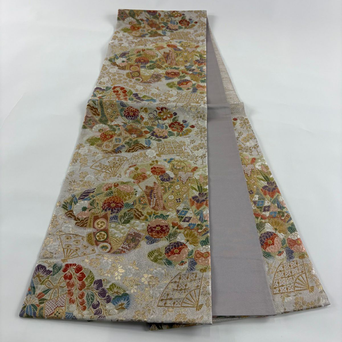袋帶 秀品級 短冊 草花紋紋 金絲 金金箔 灰白 六通 純蠶絲