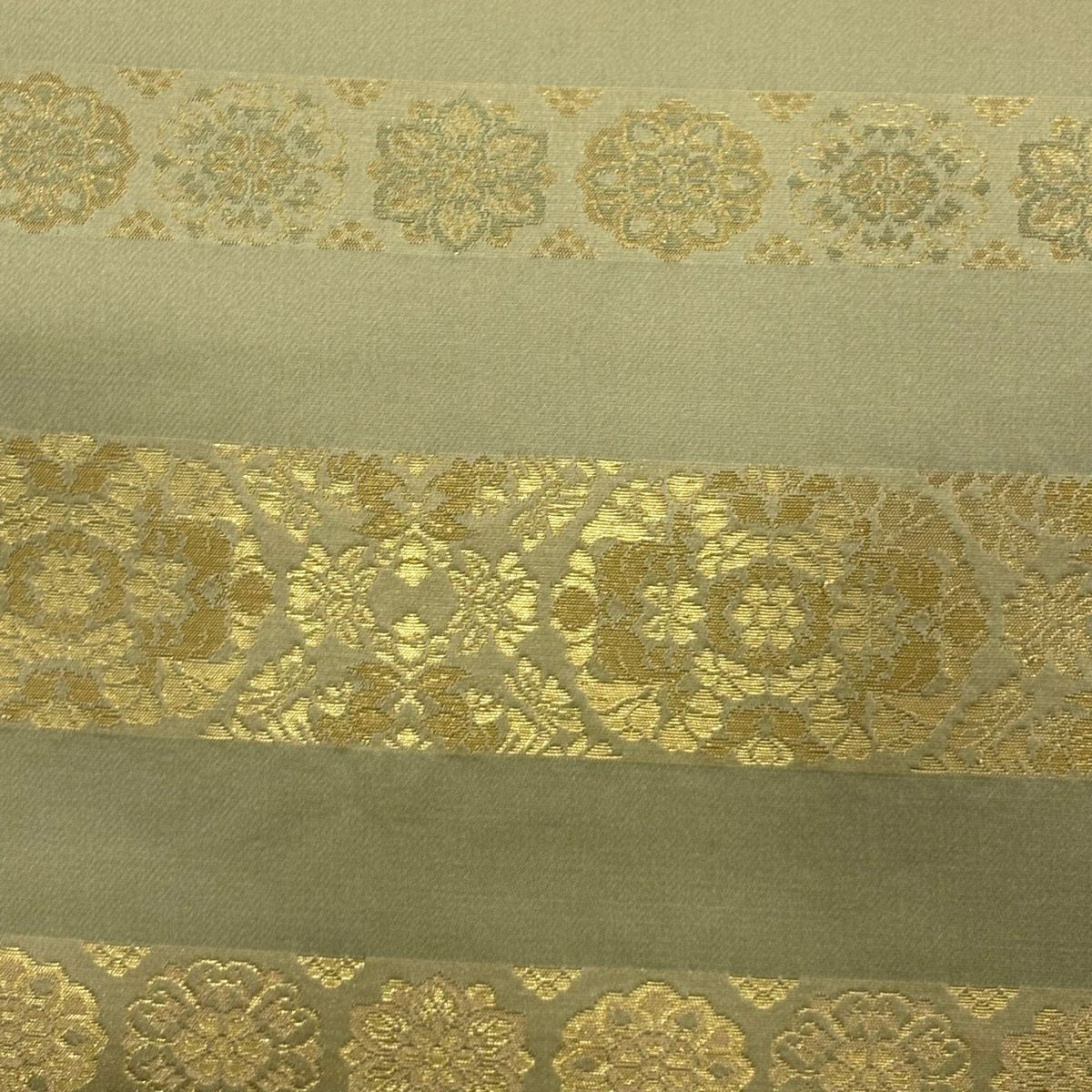 【美品】 袋帶 秀品級 縞 華紋 金金箔 米色 お太鼓柄 純蠶絲
