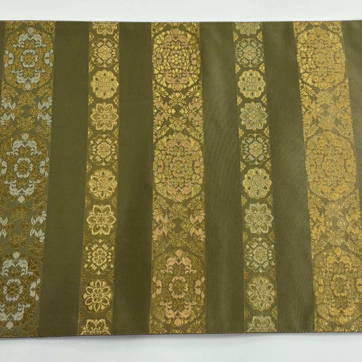 【美品】 袋帶 秀品級 縞 華紋 金金箔 米色 お太鼓柄 純蠶絲