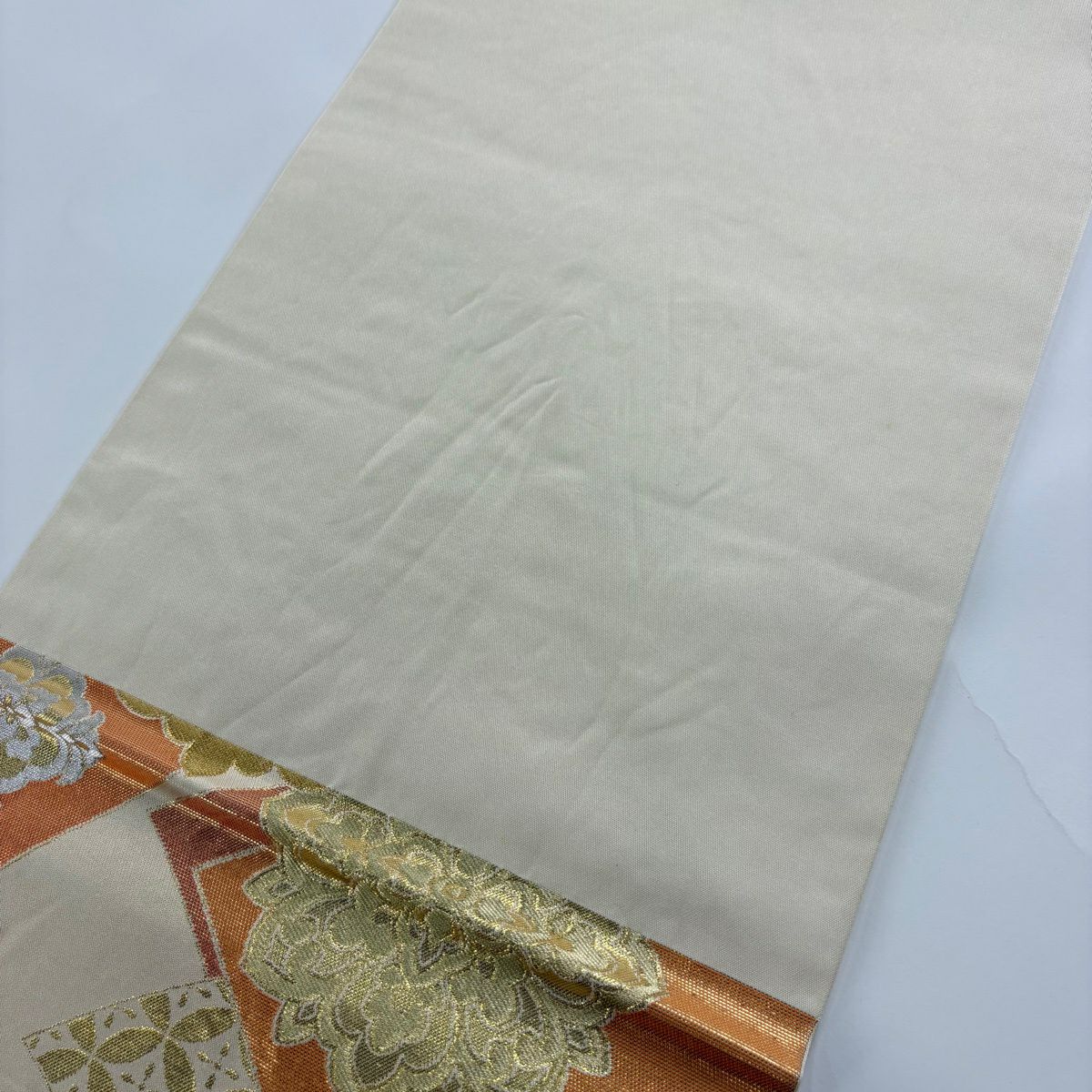 【美品】 袋帶 秀品級 川島織物 落款あり 華紋 有職文樣 金銀線 金金箔 橙色 六通 純蠶絲