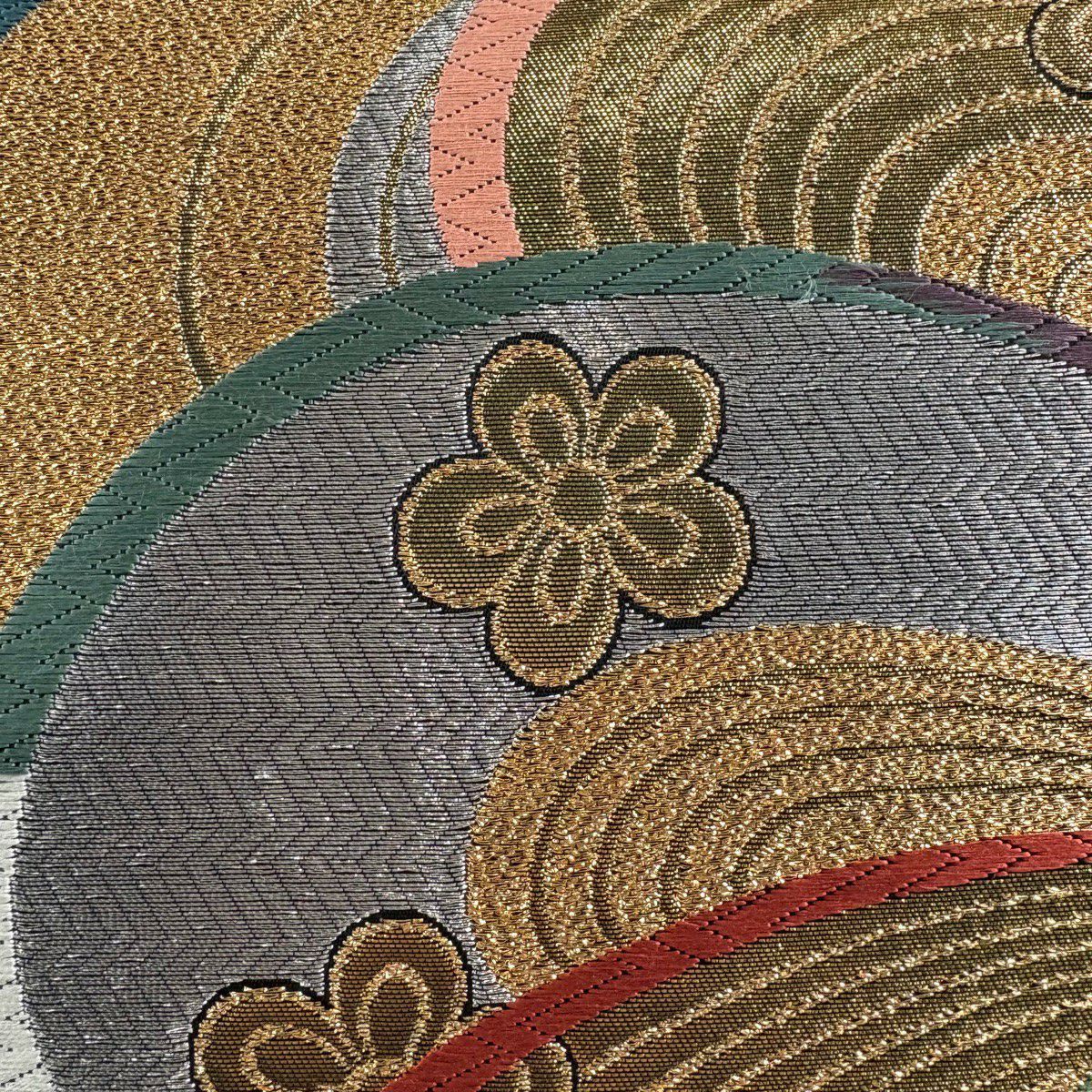 【美品】 袋帶 秀品級 振袖禮服禮服用 梅花花 斜紋 唐織 金金箔 綠色 六通 純蠶絲