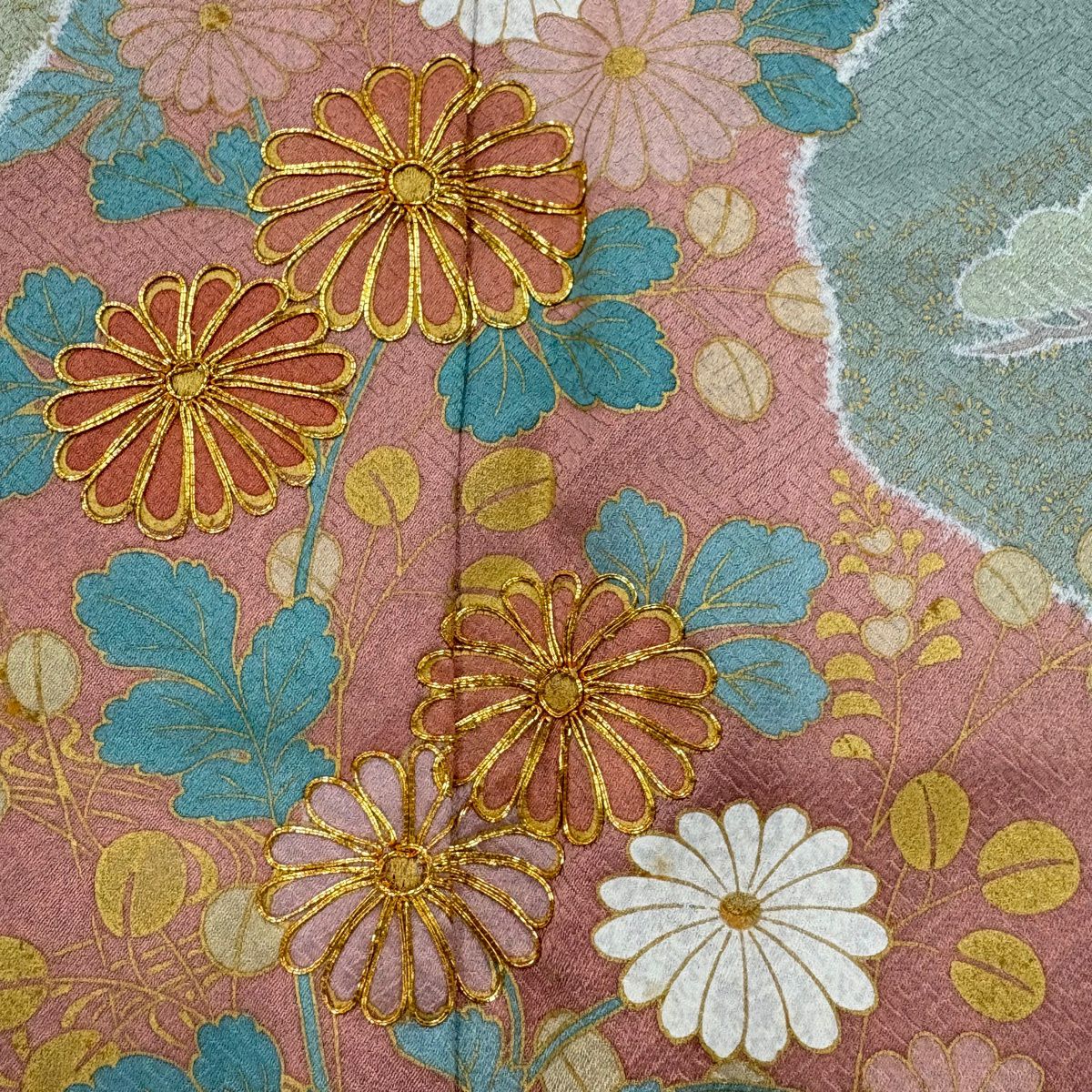 訪問服 身長156cm 袖長63cm S 雙層 附有落款 菊花花 薄霞 金絲 金銀彩 粉米色 純蠶絲 優品級