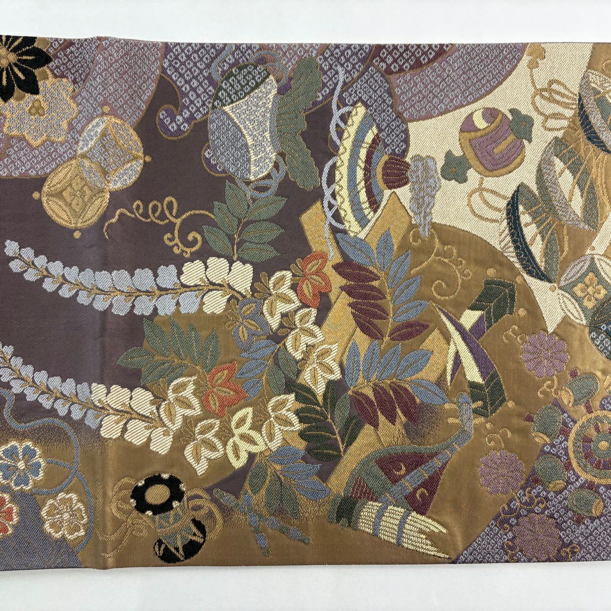 【美品】 袋帶 名品級 寶盡くし 草花紋紋 金金箔 紫 六通 純蠶絲